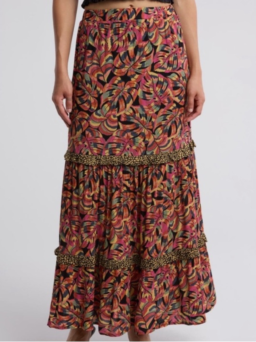 DR2 Multicolor Leaf-Print Tiered Maxi Skirt